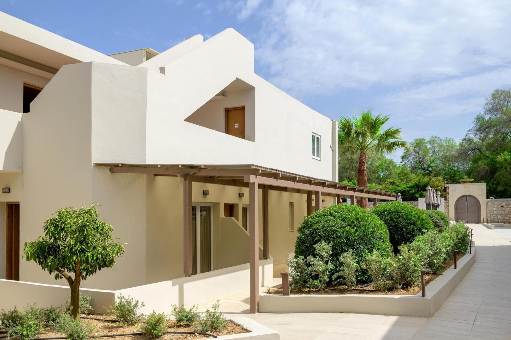 Zeus Hotels Ydoria Resort Adelianos Kampos Exterior photo