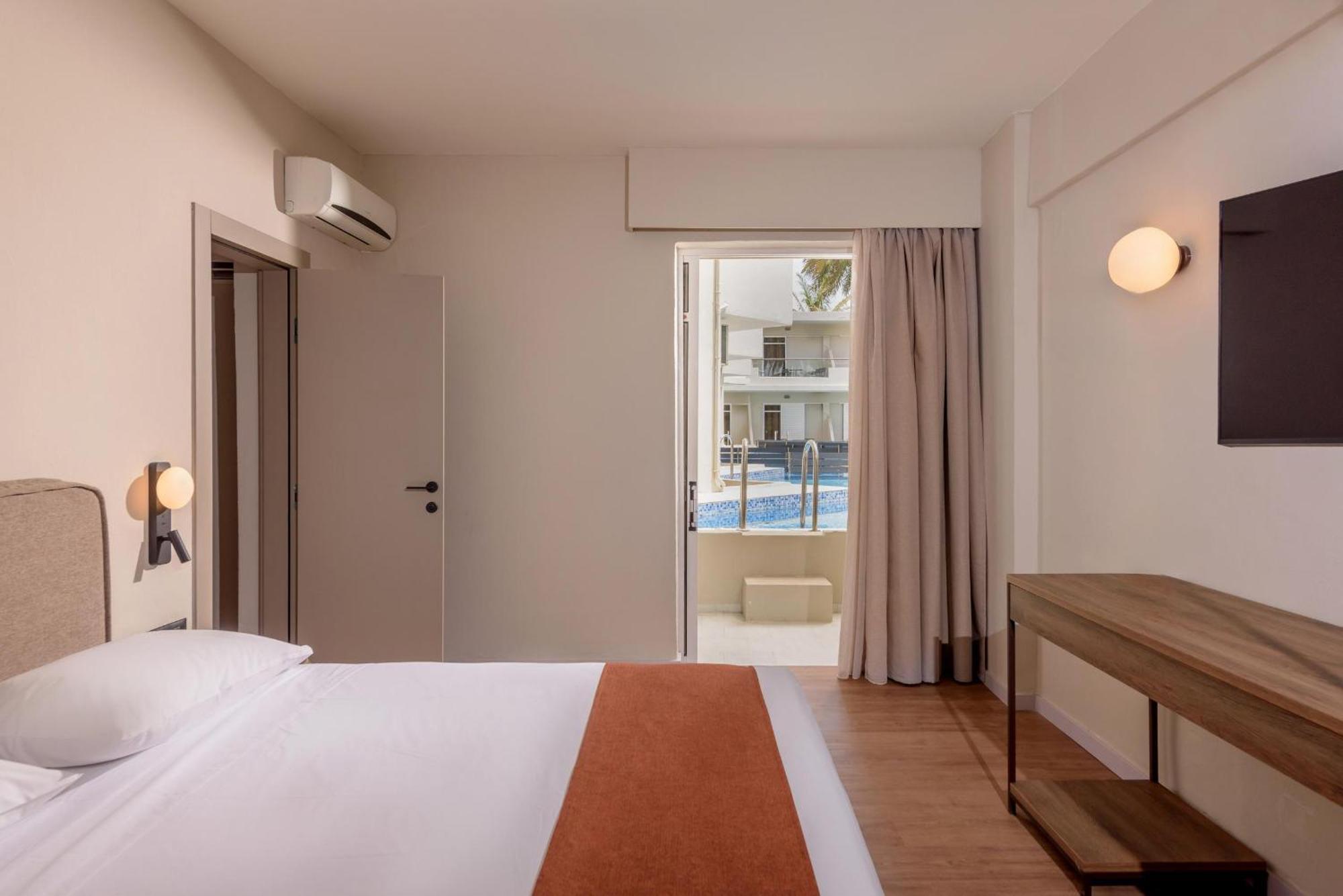 Zeus Hotels Ydoria Resort Adelianos Kampos Exterior photo