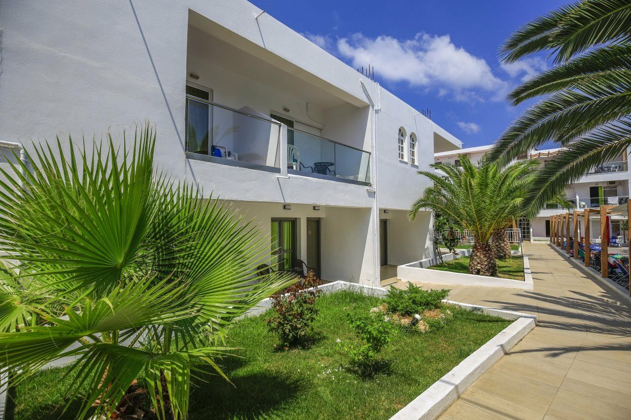 Zeus Hotels Ydoria Resort Adelianos Kampos Exterior photo